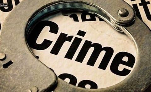 धनबाद में हथियार के बल पर दुकानदारों को धमकाने वाला पप्पू गिरफ्तार, बेडरूम से देसी पिस्टल बरामद, तीन और हिरासत में