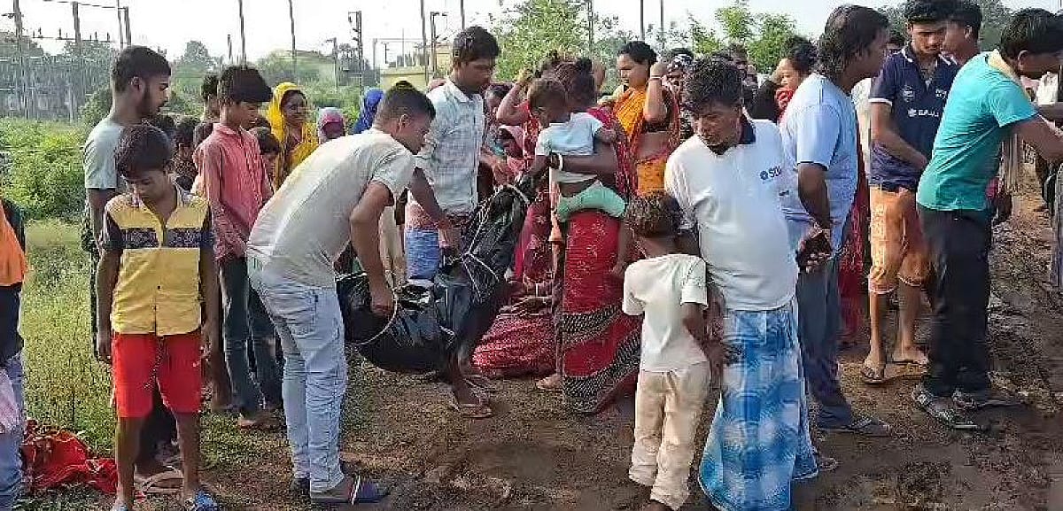 पाकुड़: ट्रेन की चपेट में आने से युवक की मौत, रेलवे ट्रैक पर मिला क्षत-विक्षत शव