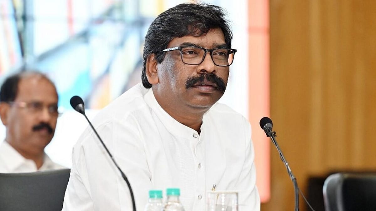 अब गांव-गांव में लगेगा ड्राइविंग लाइसेंस कैंप, जमीन के हर रिकॉर्ड होंगे ऑनलाइन, CM हेमंत सोरेन ने दिए बड़े निर्देश