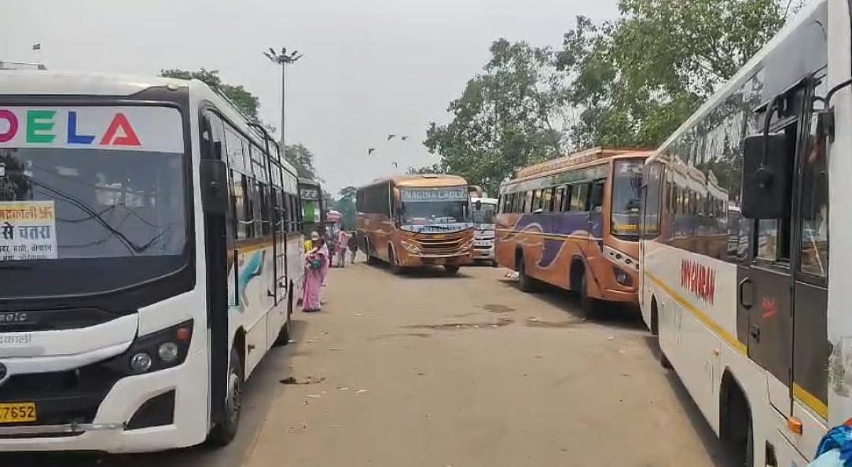 धनबाद में बस यात्रा होगी महंगी, किराए में 20% बढ़ोतरी की तैयारी