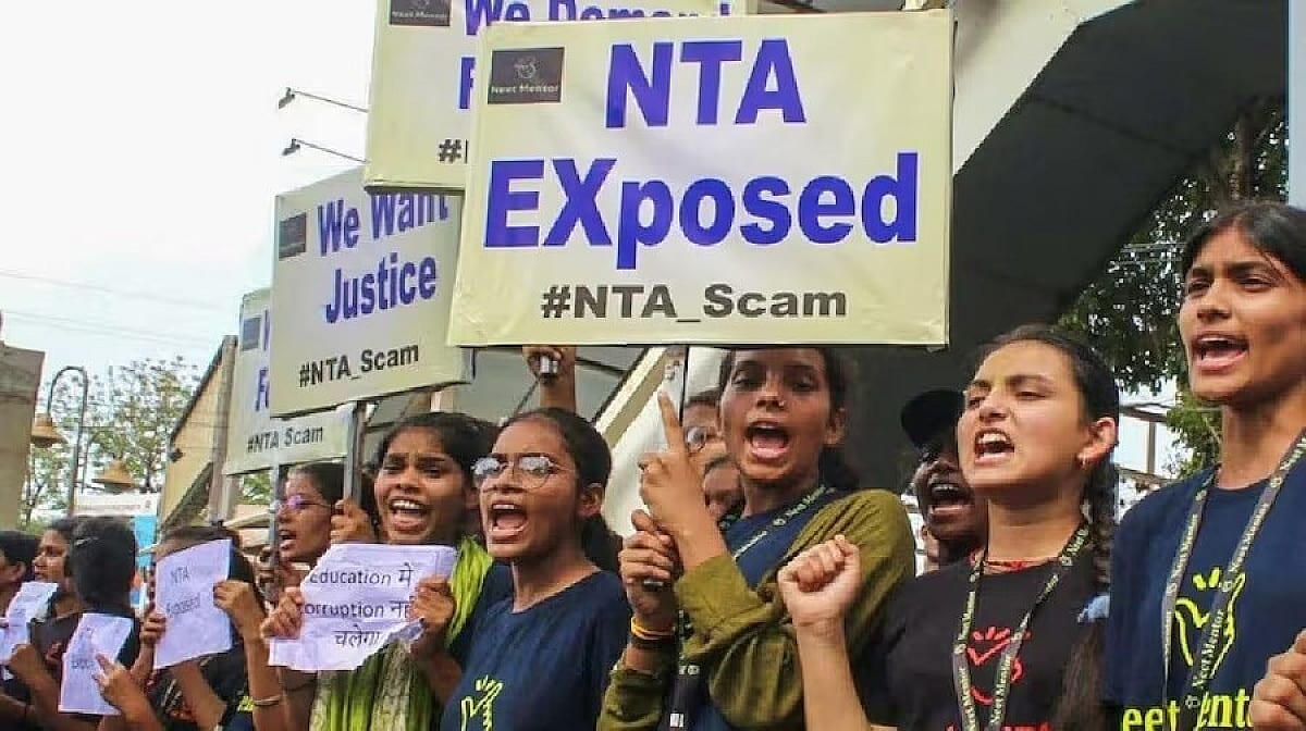 पेपर लीक के बाद अलर्ट मोड में एजेंसियां, NEET रीटेस्ट के लिए 'लॉकडाउन जोन' में रखे गए एक्सपर्ट्स