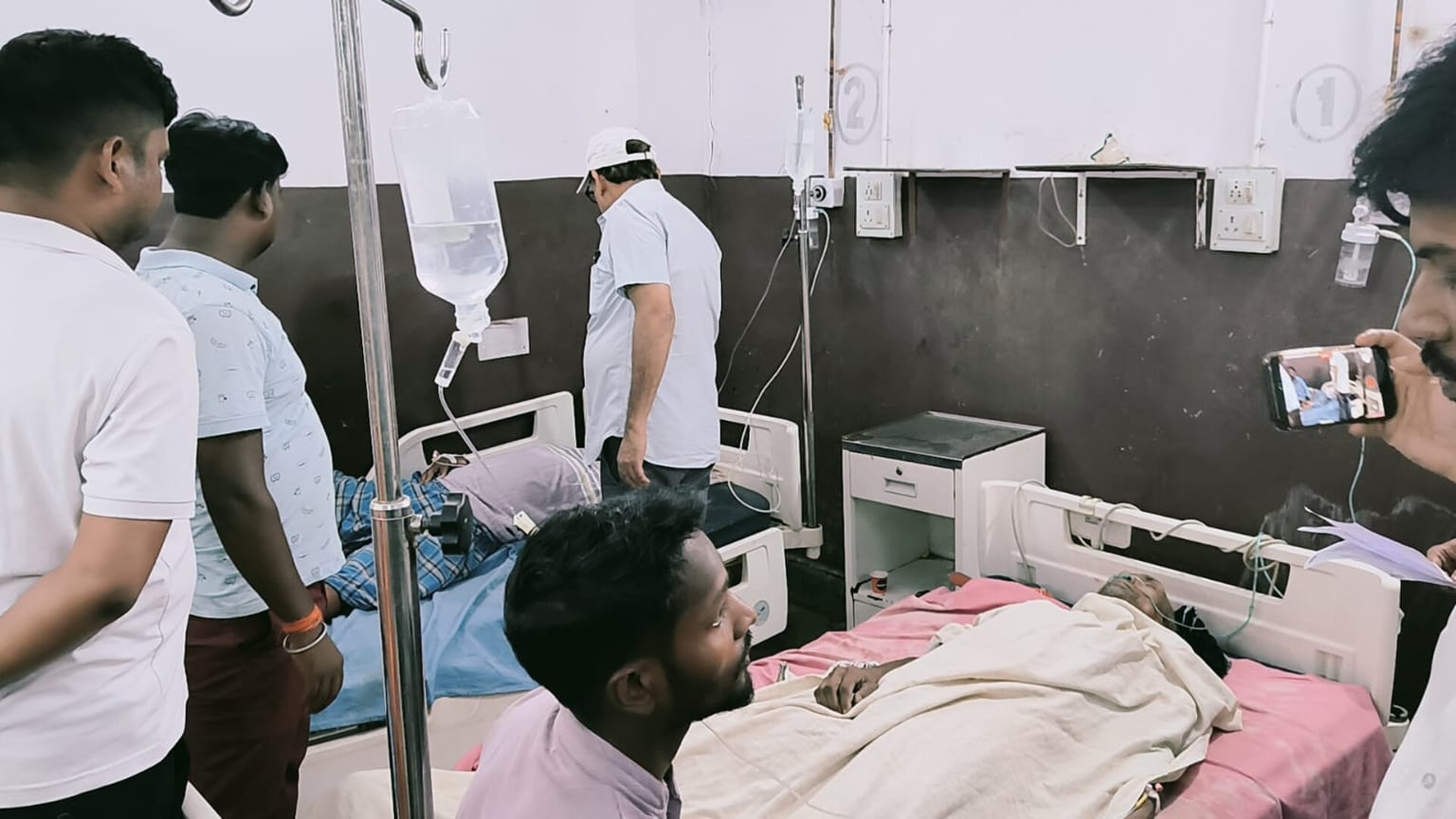 गोड्डा में वज्रपात का कहर,बाजार में गिरी आकाशीय बिजली,दो की मौत,पाँच गंभीर
