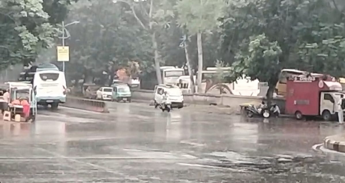 जमशेदपुर: आसमान से कहीं राहत तो कहीं बरसी मुसीबत, पोटका में वज्रपात से महिला की मौत