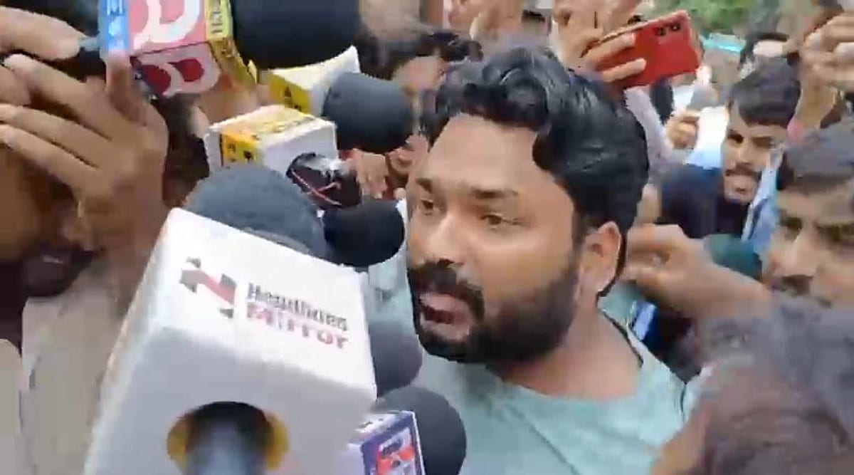 फैजल खान ने करवाई है मेरे भाई की हत्या ! जेल से निकलते ही रोशन आनंद का खान सर पर बड़ा आरोप
