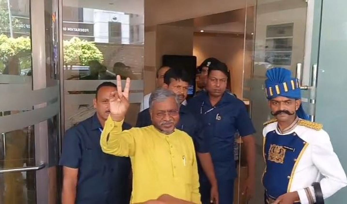 विधायकों को एक जुट करने में लगे नाथवानी,होटल में शिफ्ट हुए एनडीए एमएलए