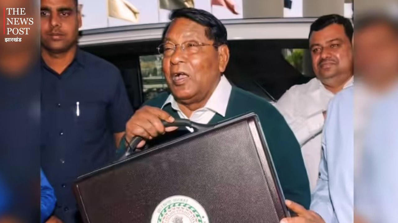 बड़ी खबर: झारखंड शराब घोटाले में ED का एक्शन, पूर्व मंत्री रामेश्वर उरांव, बेटे रोहित और IAS अमित प्रकाश को भेजा गया समन