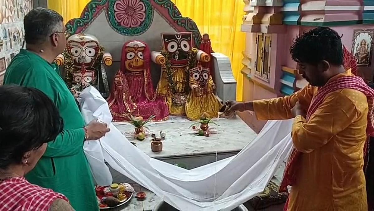 धूमधाम से संपन्न हुई भगवान जगन्नाथ की स्नान यात्रा, 15 दिनों के अज्ञातवास में गए भगवान