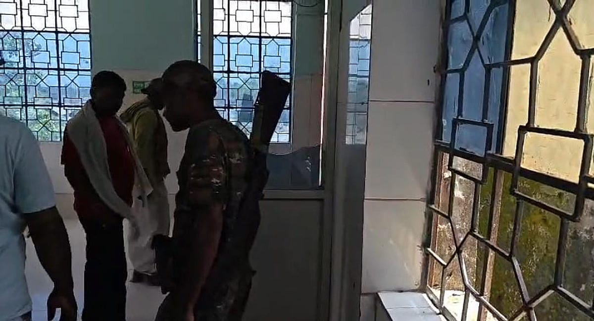 कटिहार में हृदयविदारक हादसा, बच्चे को बचाने की कोशिश में करंट लगने से परिवार के दो लोगों की मौत