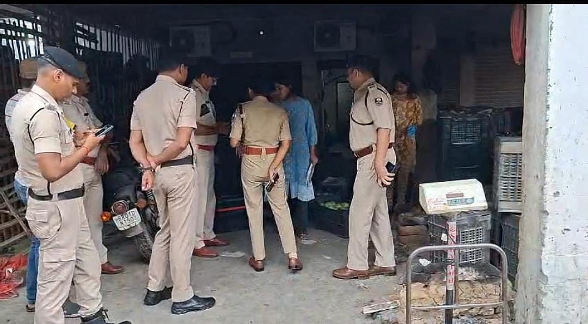 BREAKING:पटना की बाजार समिति मंडी में ताबड़तोड़ फायरिंग, फल विक्रेता को मारी गोली