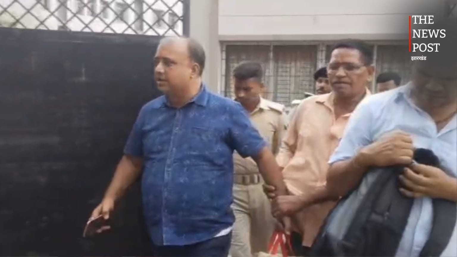 सीतामढ़ी में बाजपट्टी के सीओ प्रभात कुमार निगरानी टीम के हत्थे चढ़े, प्रशासनिक महकमे में मचा हड़कंप