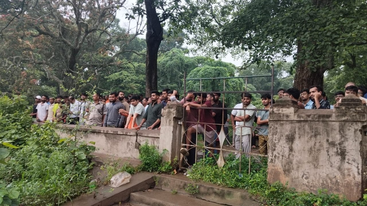 जमशेदपुर: डिमना लेक के पास तालाब में डूबने से एमजीएम के 2 जूनियर डॉक्टरों की मौत, एक की बची जान