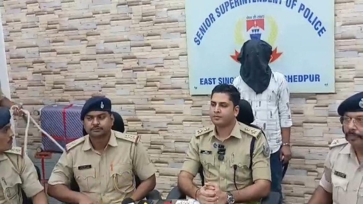 बिहार-बनारस सप्लाई से पहले जमशेदपुर पुलिस ने पकड़ी गांजे की बड़ी खेप, एक गिरफ्तार