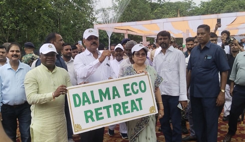पर्यटकों के लिए खुशखबरी! दलमा में शुरू हुआ लग्जरी रेस्ट हाउस, जानिए कितना है किराया