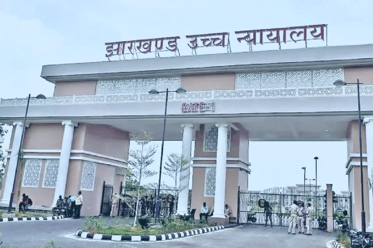 रांची: अपर बाजार के छह दुकानदारों को हाईकोर्ट से राहत, नगर निगम की कार्रवाई पर लगाई रोक