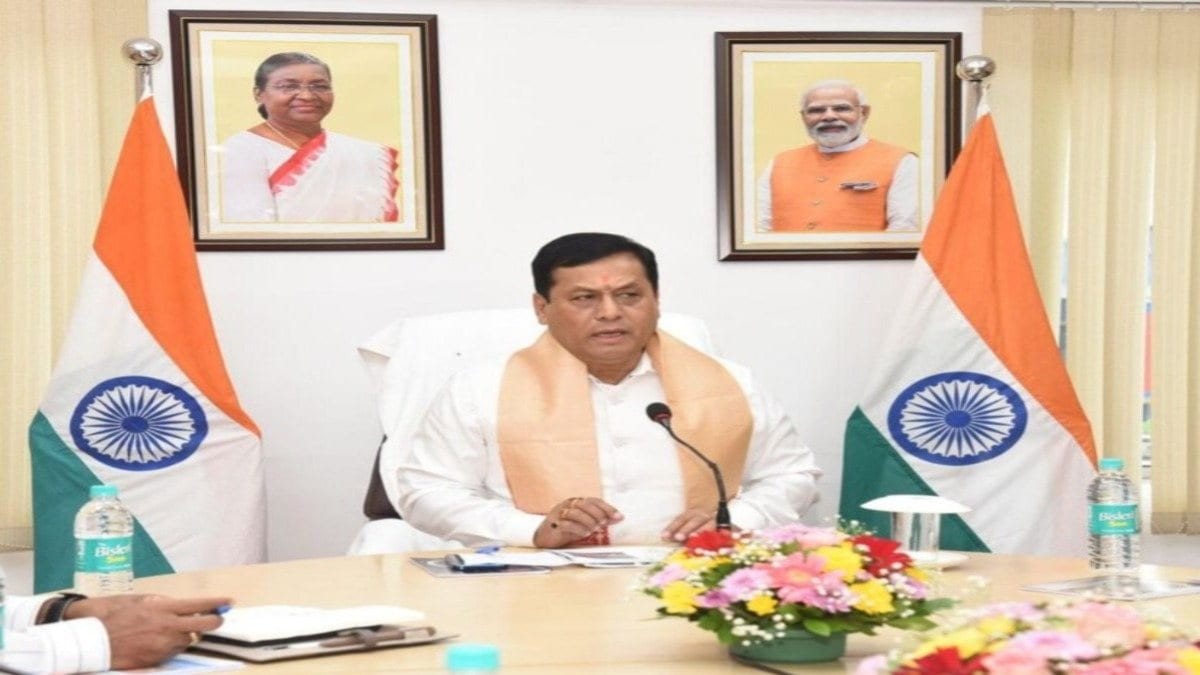 पश्चिम एशिया संकट के बीच 4,052 भारतीय नाविक सुरक्षित लौटे, मृतकों के परिवारों को मिलेगी ₹10 लाख की सहायता