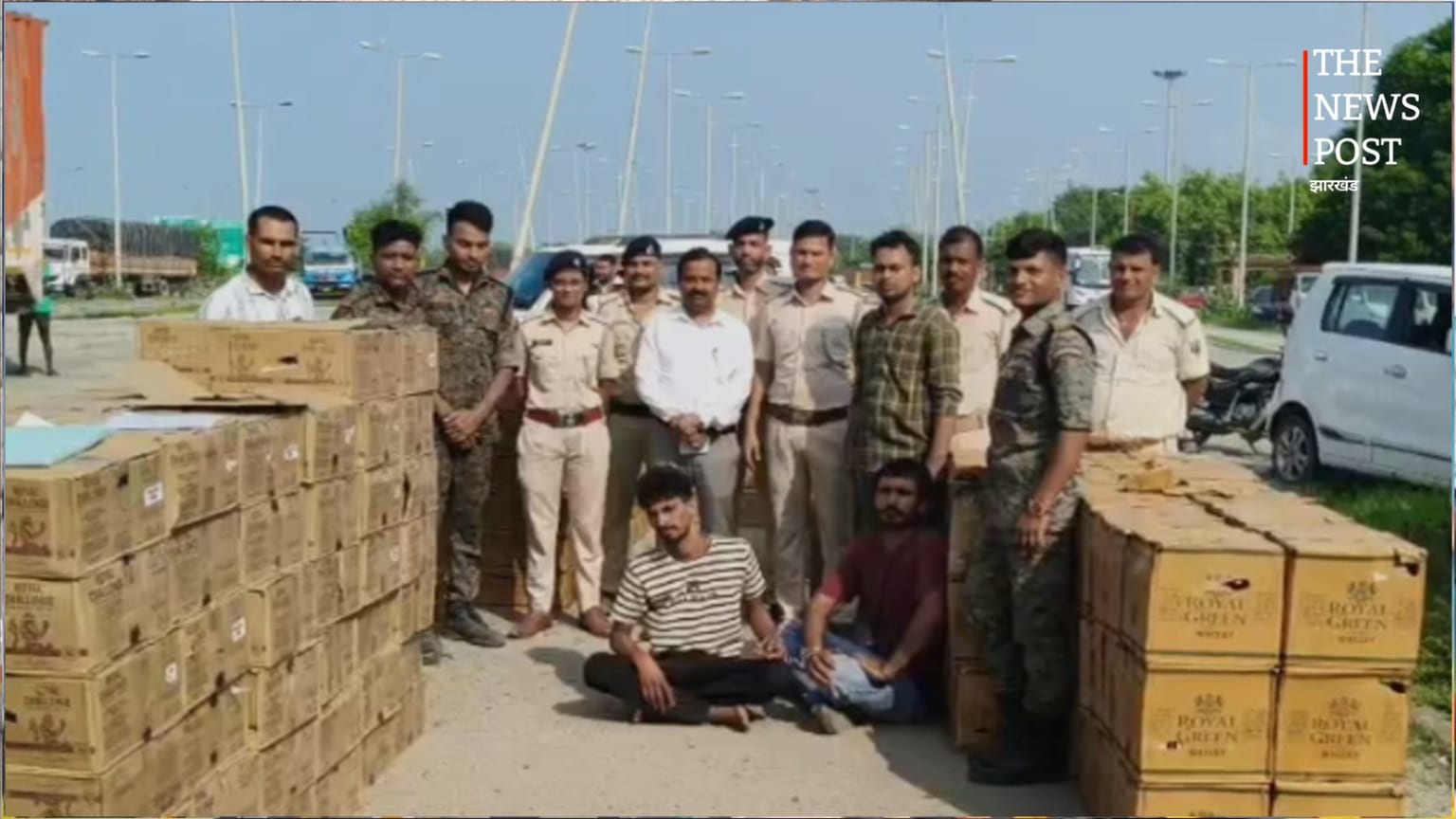 कैमूर में 75 लाख की शराब जब्त, ट्रक में तहखाना बनाकर पंजाब से लाई जा रही थी 4815 लीटर शराब