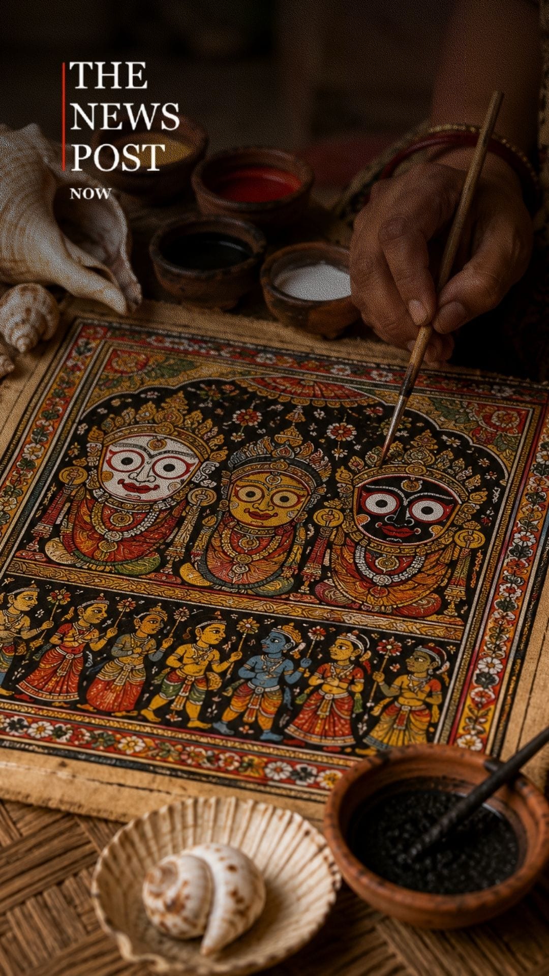 कपड़ा, शंख और काजल से रची 1500 साल पुरानी कला की कहानी