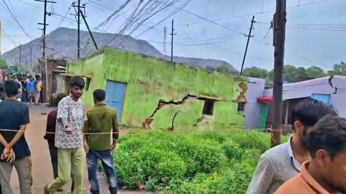 धंसान पर राजनीति ठीक नहीं है हुजूर! सांसद -विधायक -मंत्री सब पहुंचे लेकिन हालात क्यों है जस की तस