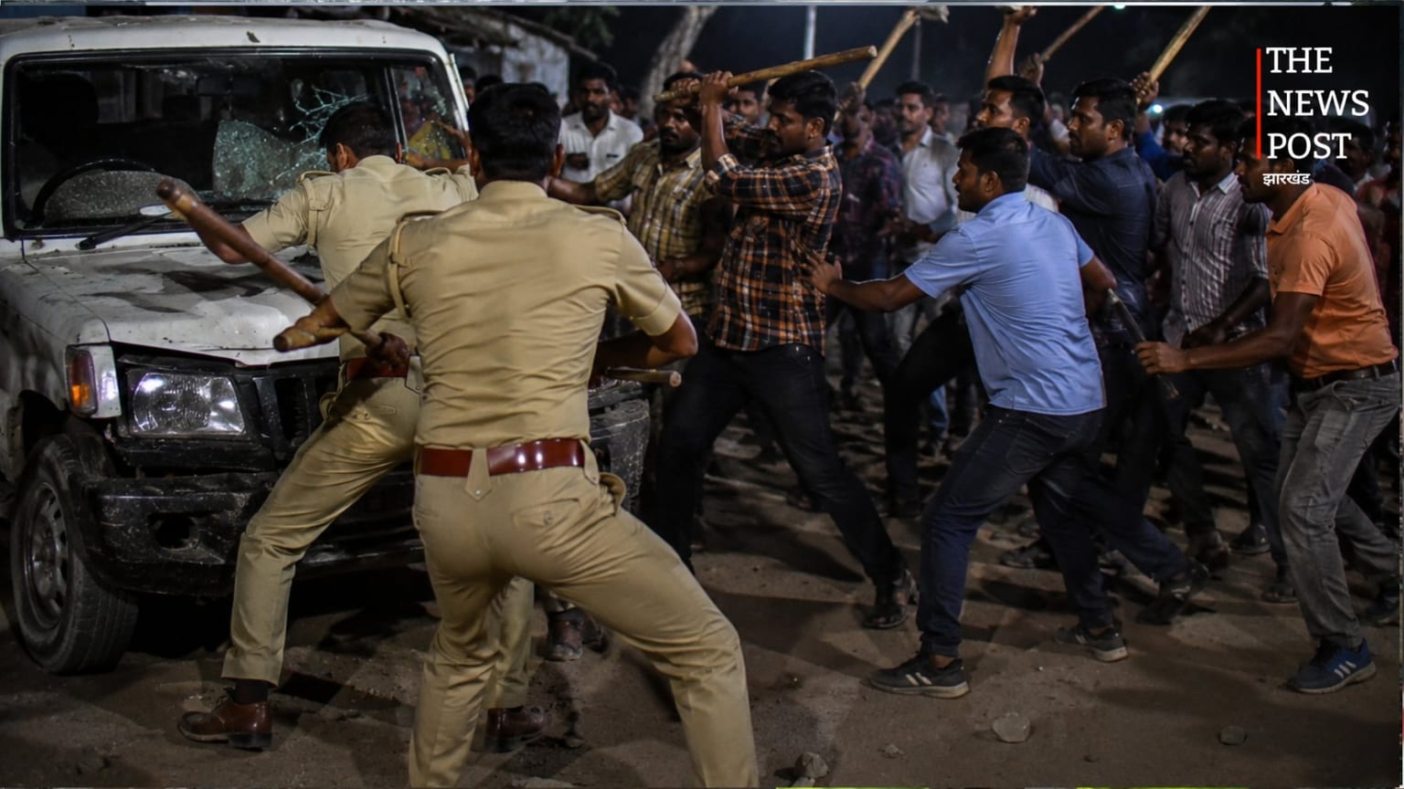 सीवान: शराब तस्करों का पीछा करना पड़ा भारी, उत्पाद विभाग की टीम पर हमला, गाड़ी में भी हुई तोड़फोड़