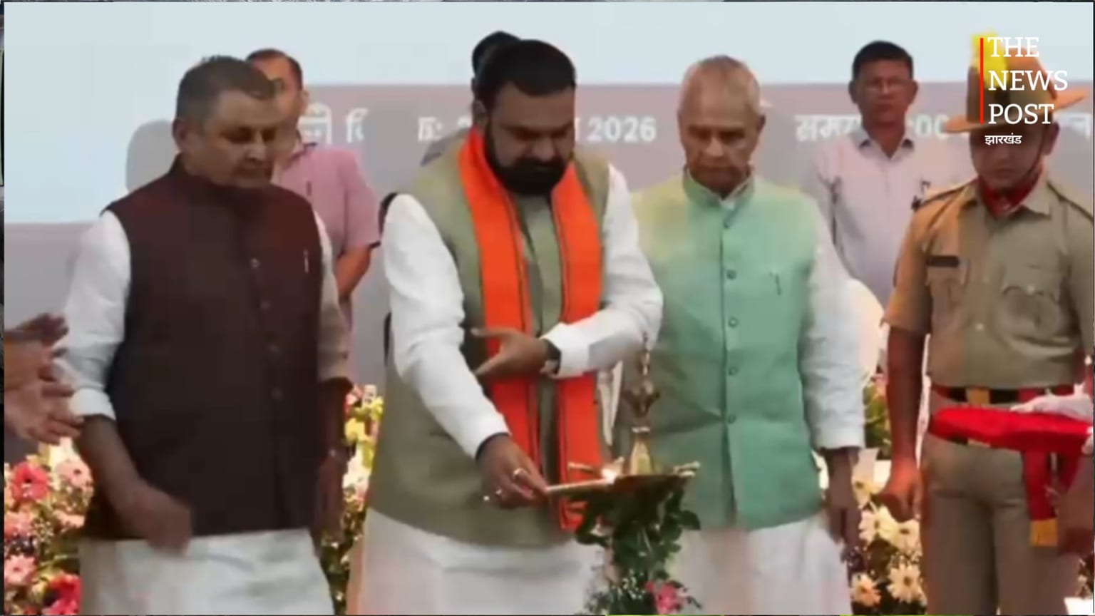 बिहार की बेटियों के लिए बड़ा ऐलान! 4700 बाइक से महिला सुरक्षा होगी मजबूत, PHD छात्राओं को ₹10 हजार और स्टार्टअप को ₹2 लाख सहायता