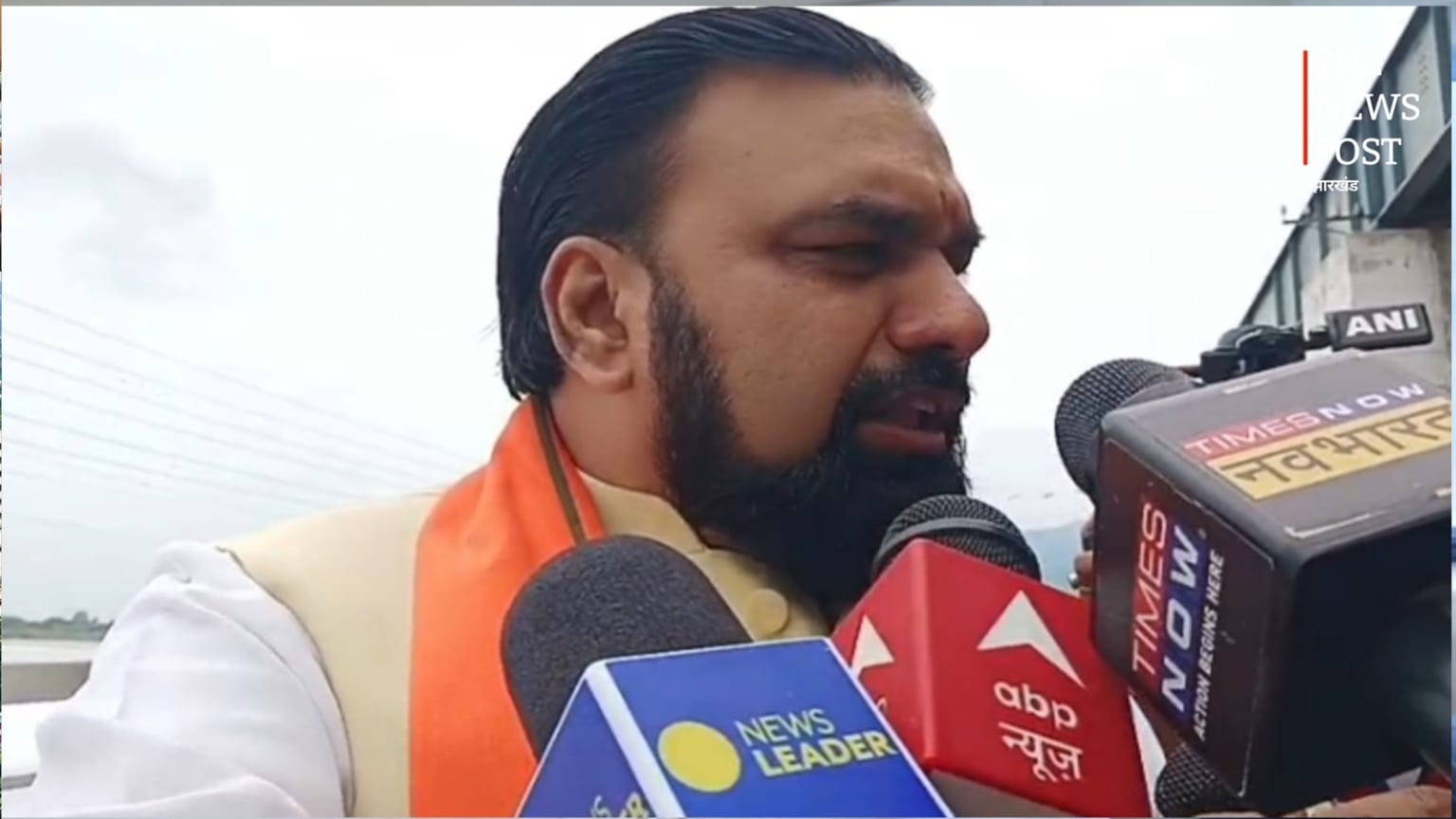 बिहार में गंडक का बढ़ा खतरा? वाल्मीकिनगर पहुंचे CM सम्राट चौधरी, बोले- हालात पर पैनी नजर