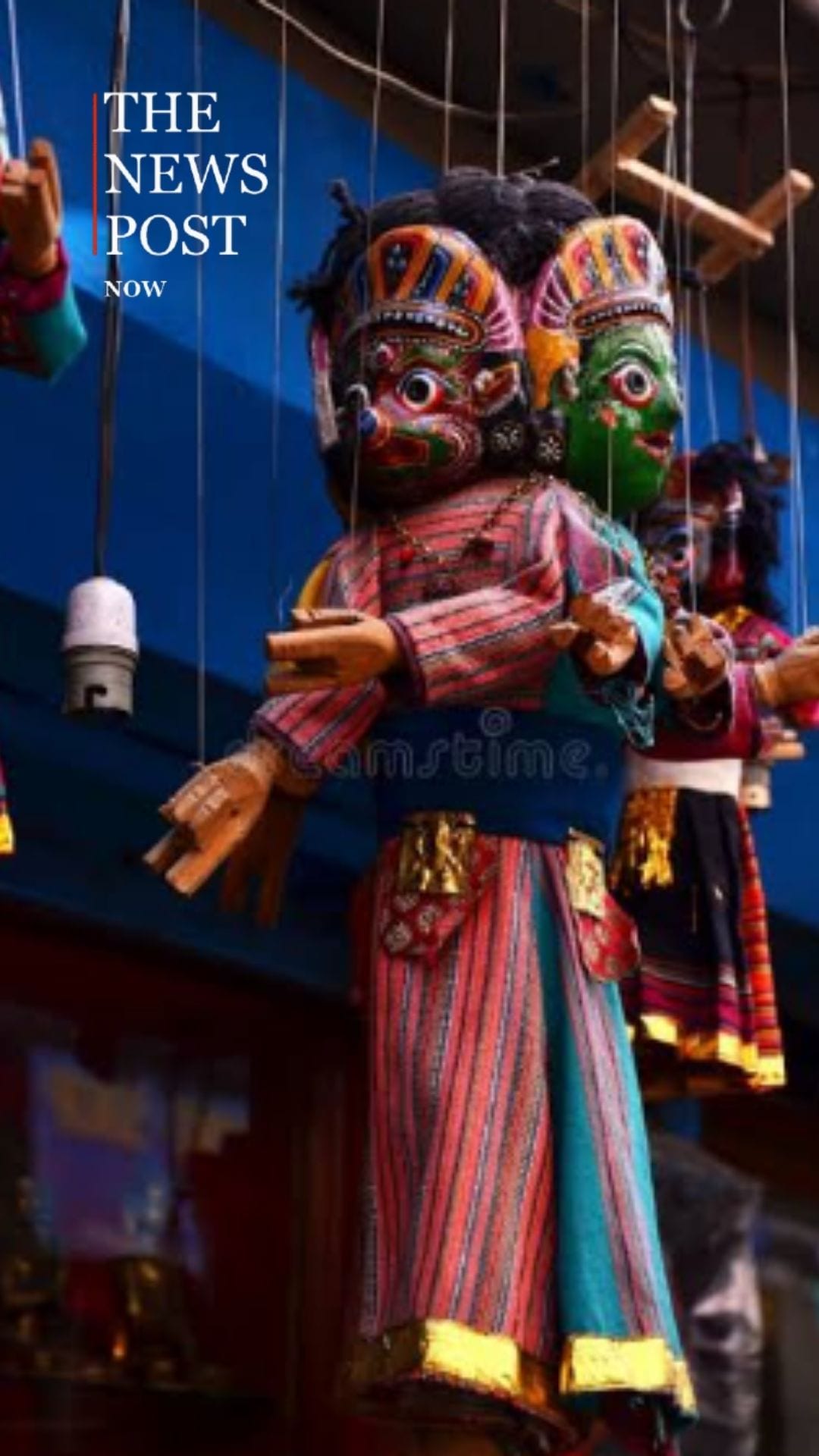 दिल्ली की नौकरी छोड़ी, कठपुतलियों से गांवों में जगा रहीं अधिकारों की समझ......