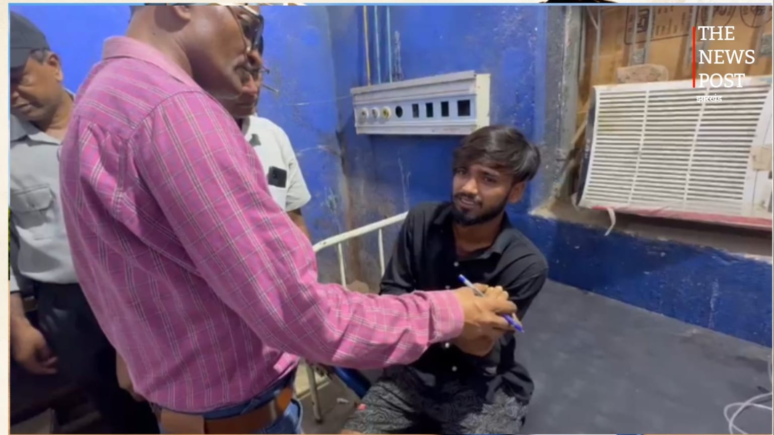 बिहार के नवादा में दो परिवारों के बीच झड़प, बीच-बचाव करने पहुंचे युवक को लगी गोली