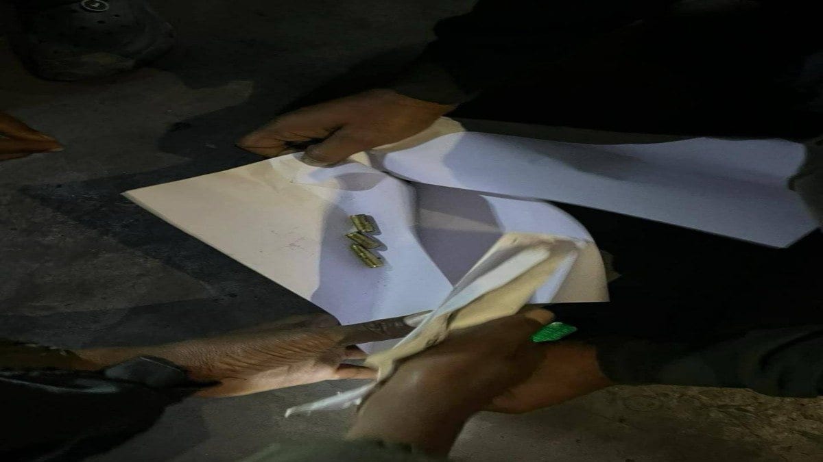 लातेहार मगध कोल परियोजना में फायरिंग कर गैंगस्टर राहुल दुबे ने दी धमकी, ‘सिस्टम में आओ नहीं तो खोल देंगे खोपड़ी....’