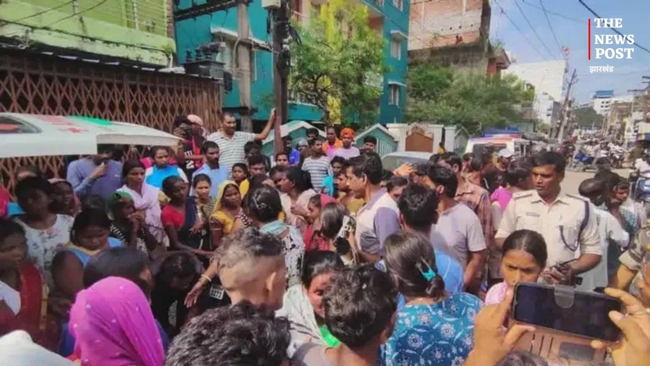 रांची: निर्माणाधीन बिल्डिंग में करंट लगने से मजदूर की मौत, मुआवजे की मांग पर सड़क जाम