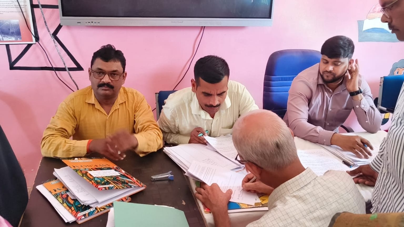 Jharkhand SIR: वोटर लिस्ट में नाम नहीं आया? 15 सितंबर से पहले करें ये काम, जानें क्या है Form-6, 7 और 8