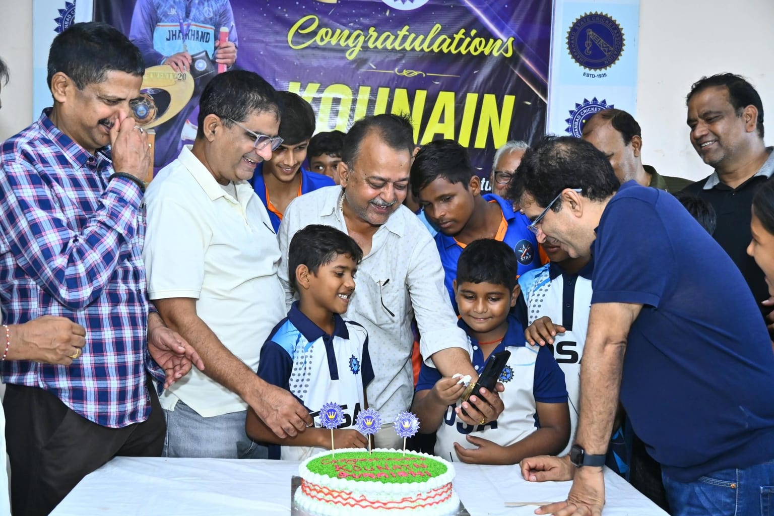 कोनैन कुरैशी के शतक से धनबाद में जश्न, क्रिकेट की नई पौध को मिला बड़ा हौसला