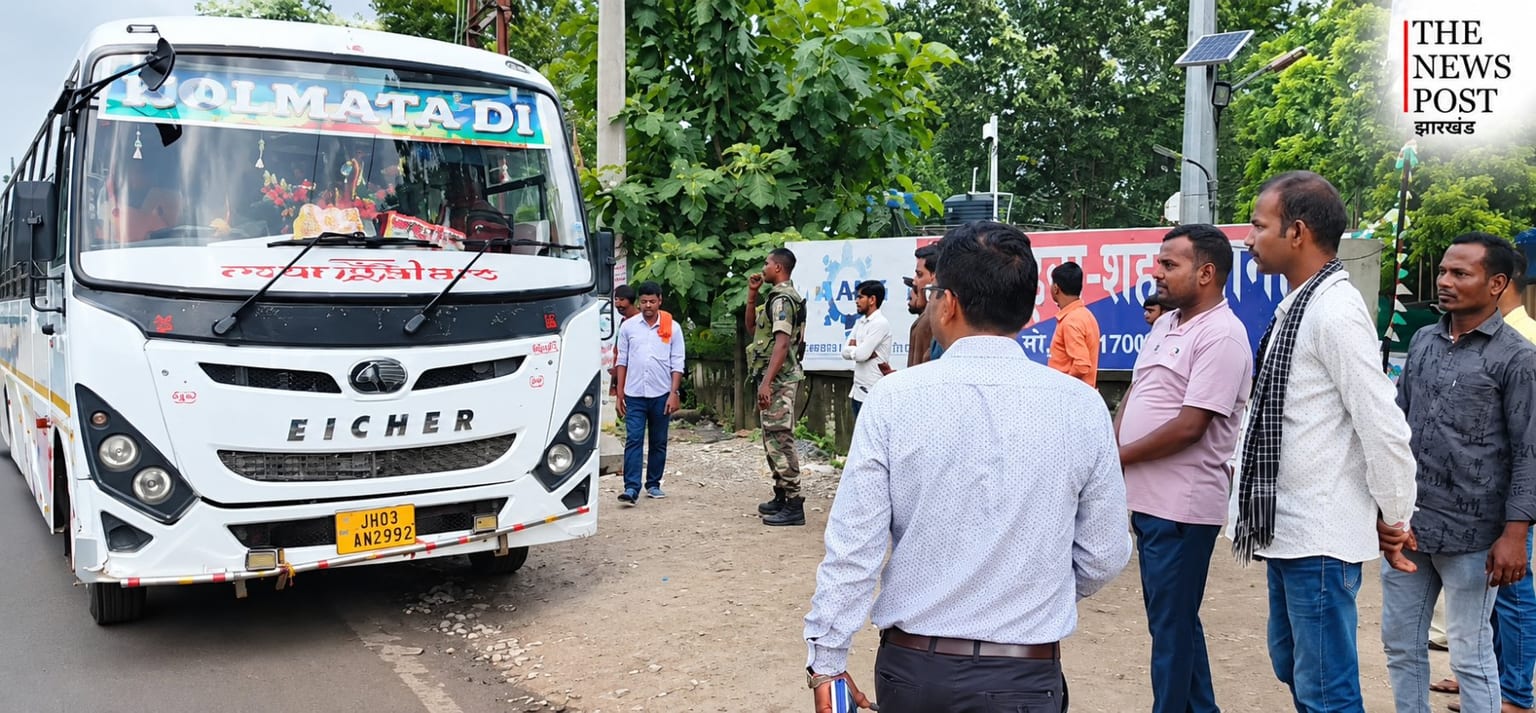 गढ़वा में MVI की बड़ी कार्रवाई, बोलेरो के नंबर पर चल रही थी कमांडर जीप, 3 वाहन पकड़े गए