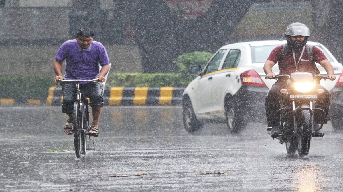 झारखंड में आज भी होगी झमाझम बारिश, कई इलाकों में वज्रपात के आसार, जानें अपने इलाके का हाल