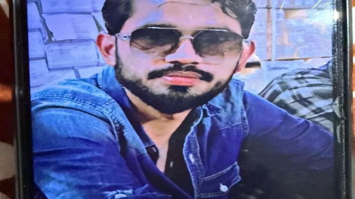 Dhanbad  Encounter: यूपी के शूटर शिबू के सीने  में छुपे हैं  कई बड़ी घटनाओं के राज ,धनबाद -जमशेदपुर पुलिस करेगी उगलवाने की कोशिश ?