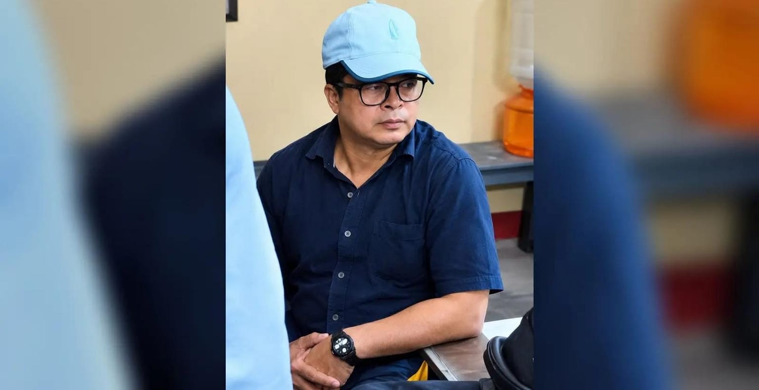 72 लॉकर काटकर करोड़ों उड़ाने वाला संथाल परगना का हसन चिकना गिरफ्तार,पढ़िए -साहिबगंज से बंगाल पुलिस ने कैसे पकड़ा ?