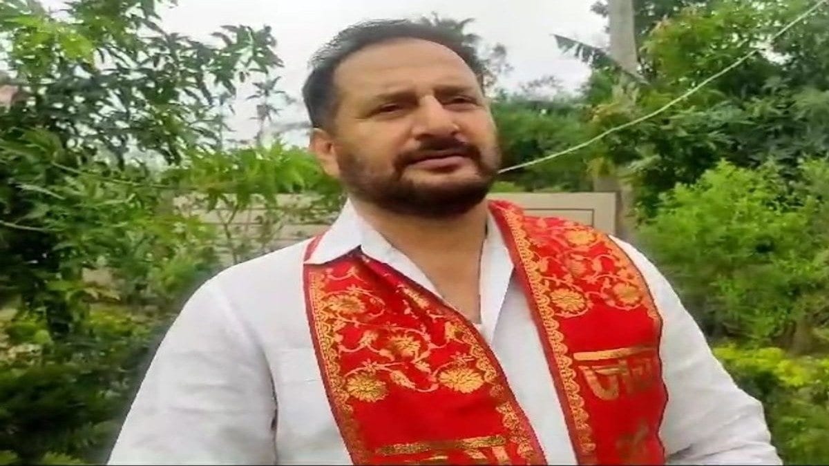 बिहार: ‘अपराध करेंगे तो सीधे जाएंगे ऊपर’, भाजपा विधायक नीरज बबलू ने अपराधियों को दिया सख्त संदेश