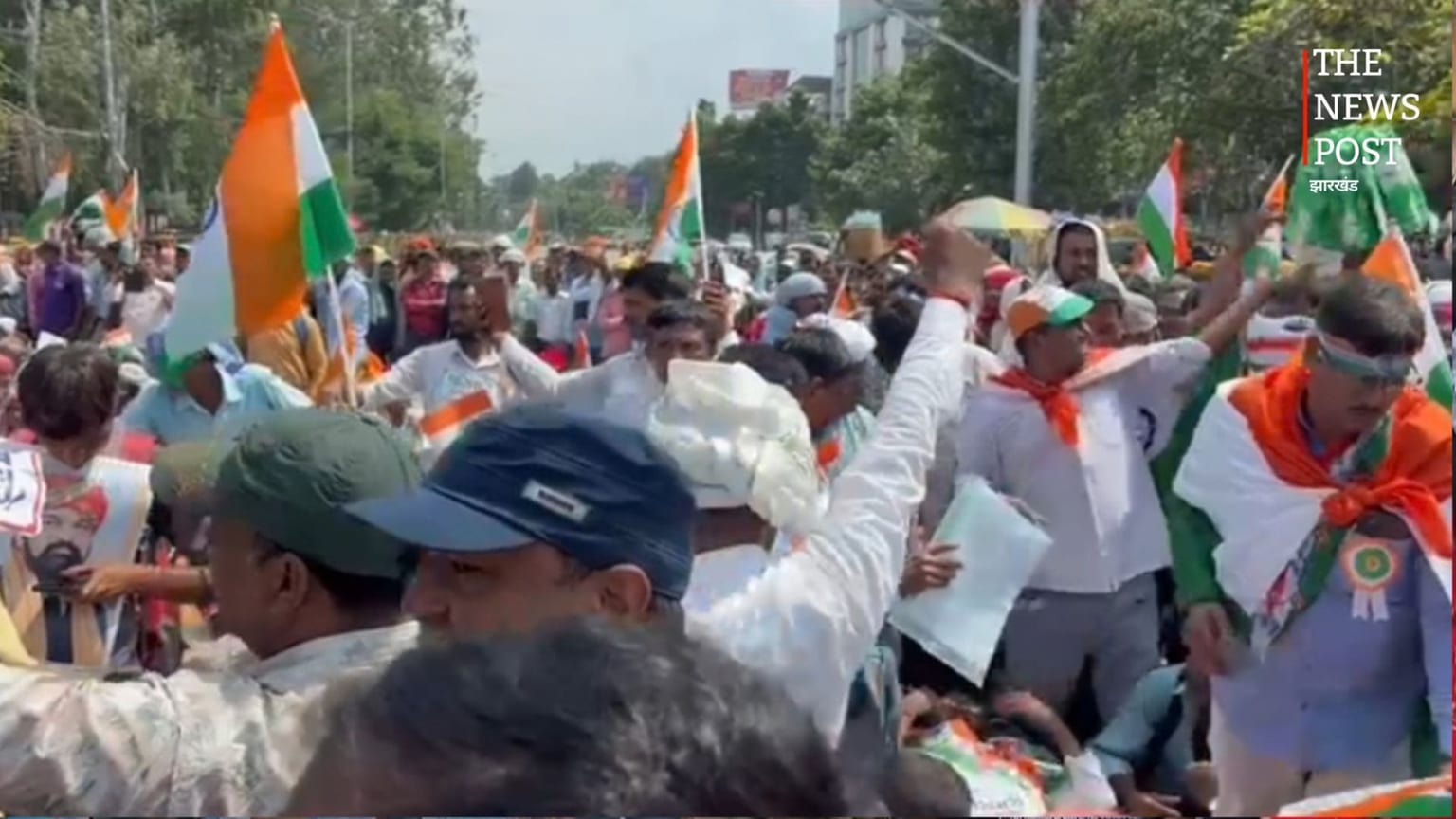 पटना में नियुक्ति की मांग पर परिचारी अभ्यर्थियों का प्रदर्शन, जेपी गोलंबर पर रोका गया मार्च