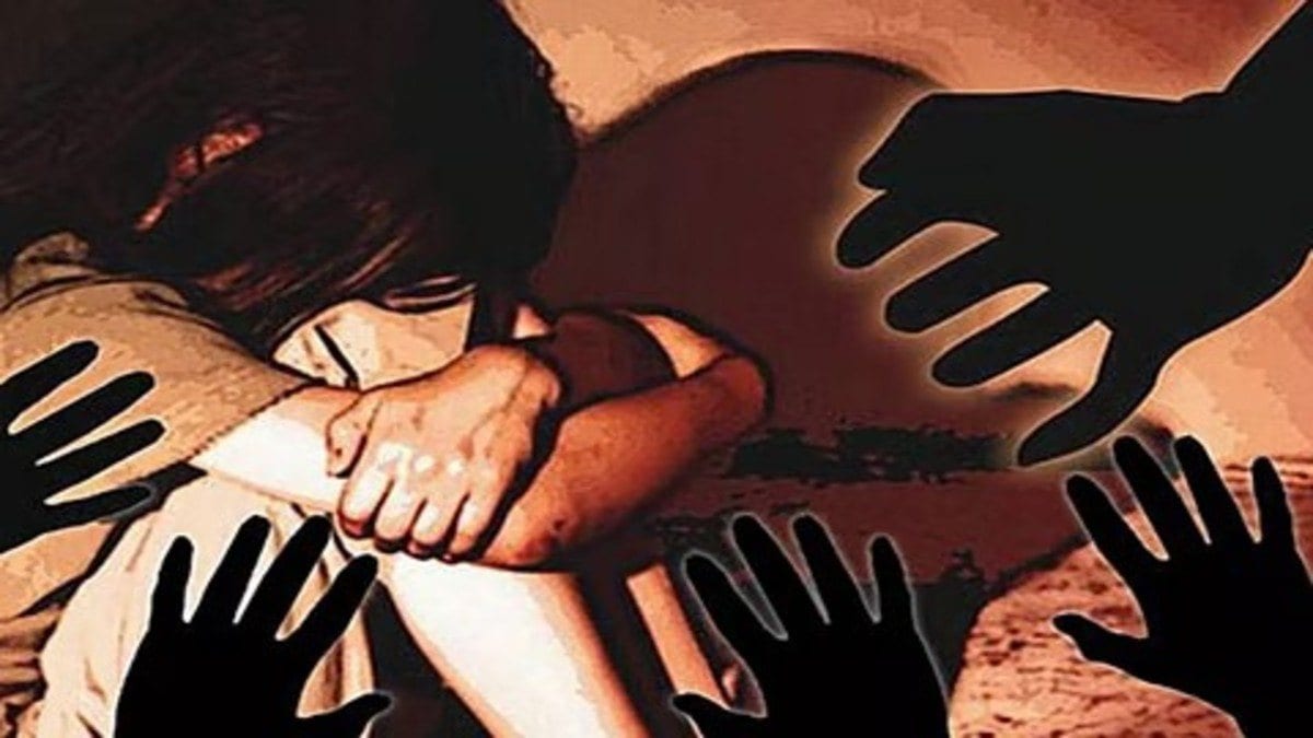 रांची: टेंट हाउस संचालक पर स्कूली छात्रा से छेड़छाड़ का लगा आरोप, मामले में FIR दर्ज