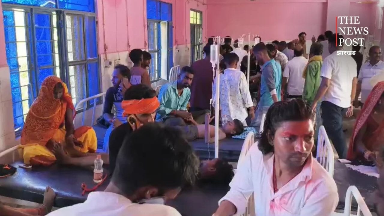 कलश यात्रा के दौरान हाईटेंशन तार की चपेट में आए बच्चे, दो की मौत, 16 झुलसे
