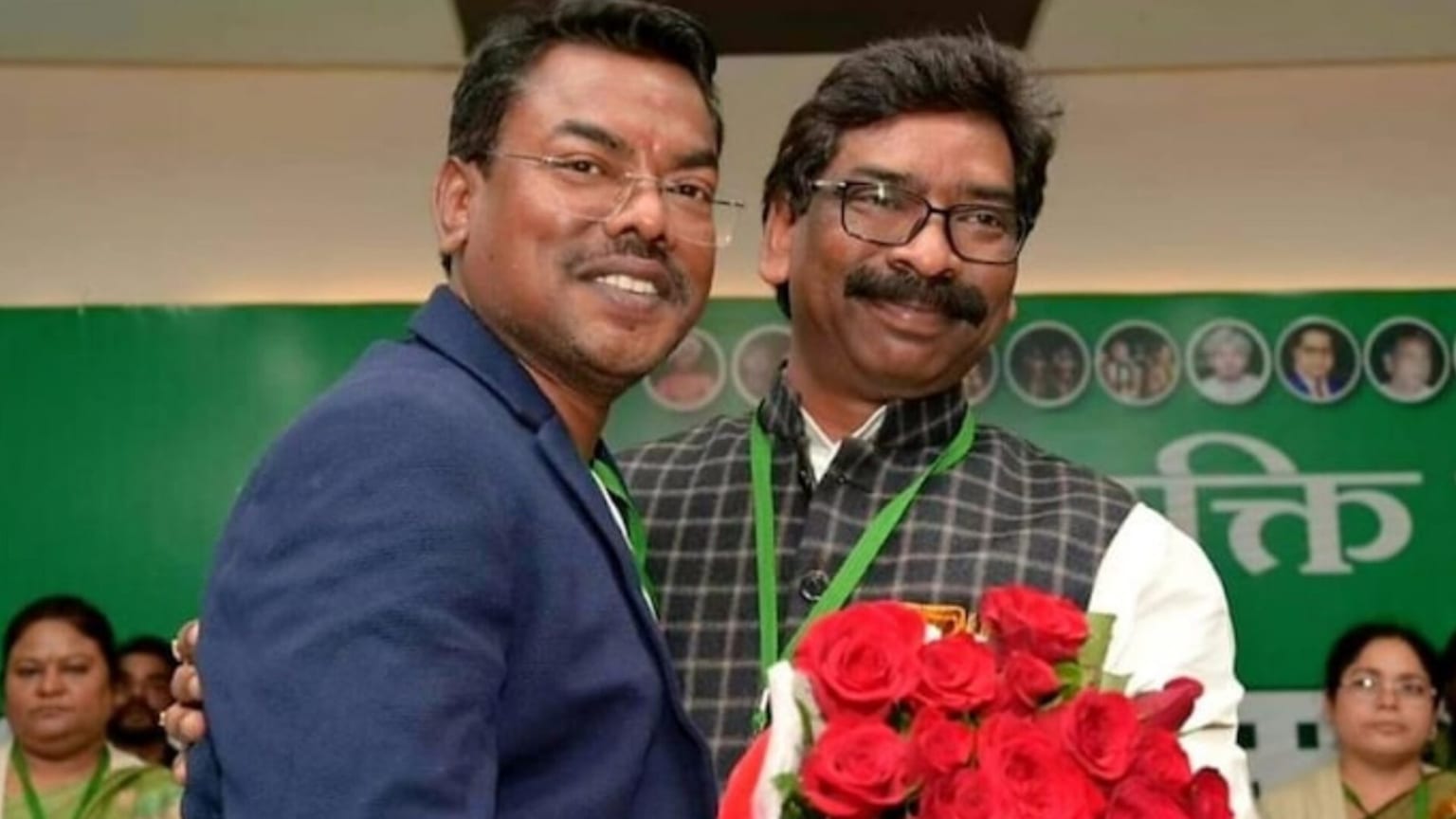 भाई बसंत सोरेन से मिलने सिंगापुर जायेंगे हेमंत सोरेन, 20 या 21 अक्टूबर को रवाना होने की संभावना