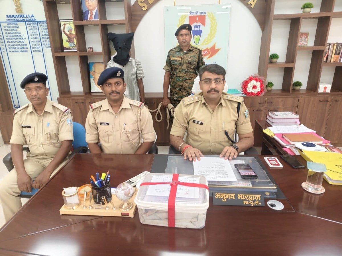 सरायकेला में  रिश्तों का कत्ल, बेटा ही निकला पिता का कातिल,पुलिस ने किया गिरफ्तार