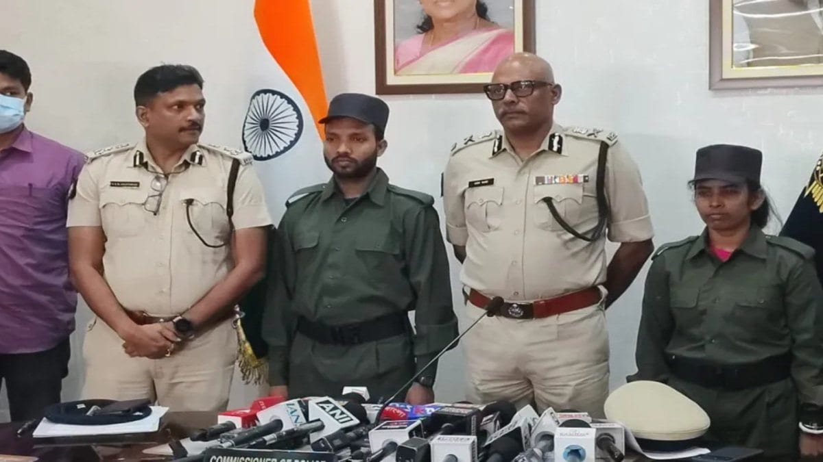 झारखंड के दो माओवादियों ने बंगाल में किया सरेंडर, किशन जी के करीबी हैं नक्सली,जानिए कौन है मंगल और मालती