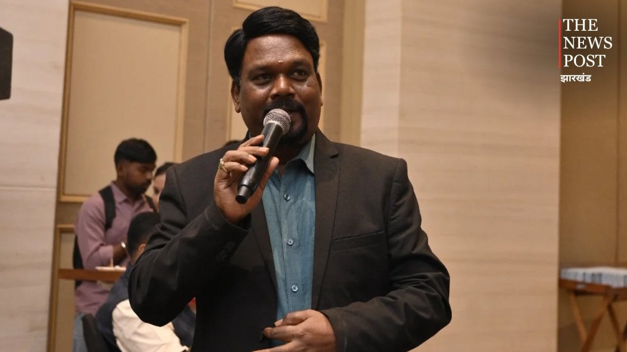 शिक्षा के क्षेत्र में योगदान के लिए डॉ. बिंदेश्वर बेक को मिला झारखंड सम्मान, कृषि मंत्री ने किया सम्मानित