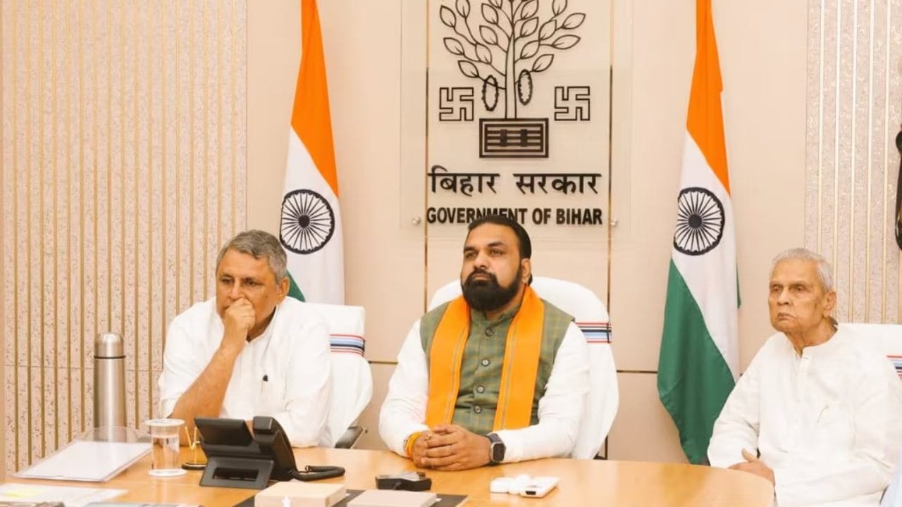 बिहार को AI हब बनाने और उद्योग को बढ़ावा समेत 43 एजेंडों पर लगी मुहर, सम्राट कैबिनेट ने रेल - रोड को भी...