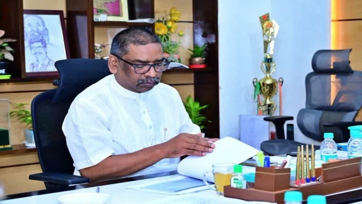 दिल्ली में विपक्ष की ताकत दिखाएंगे सीएम हेमंत, रामलीला मैदान की रैली में होंगे शामिल, सांसदों को भी पहुँचने के निर्देश