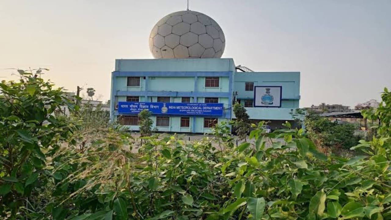 Bihar Weather: दो दिन की बारिश के बाद कैसा रहेगा आज का मौसम? बढ़ेगी ठंड या पारा होगा हाई, पढ़ें