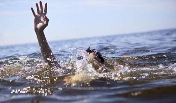 BREAKING: इंजीनियरिंग कॉलेज के तीन छात्रों की तालाब में डूबकर मौत