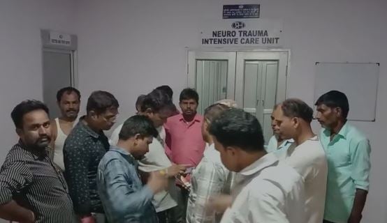 मुजफ्फरपुर में अपराधियों के हौसले बुलंद, घर लौट रहे ड़क्टर को मारी गोली, स्थिति गंभीर