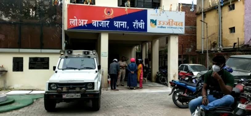 युवकों के साथ मारपीट कर बाइक में आग लगाने वाला आरोपी पुलिस की गिरफ्त में,  राजधानी के कर्बला चौक पर हुई थी घटना