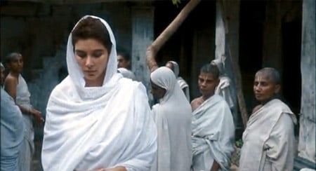 महाराष्ट्र के दो गांवों ने विधवा-प्रथा को किया बैन, स्टॉम्प पेपर पर अनोखा कानूनी समझौता